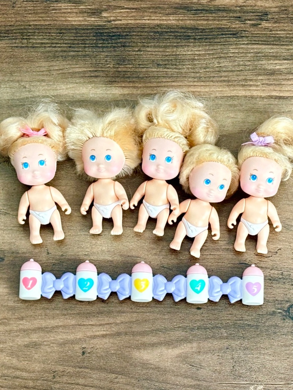 VINTAGE Tyco Quints SET of 5 Blonde Hair Tiny Baby Dolls Bottles Girls Boys 1990